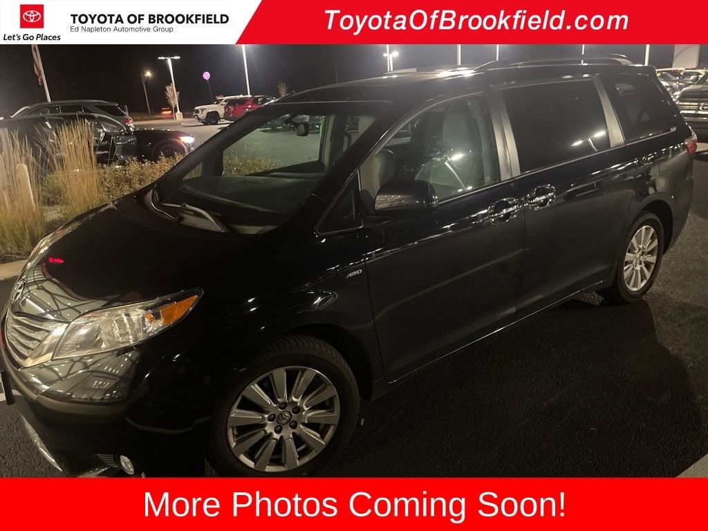 Used 2017 Toyota Sienna XLE Premium Van