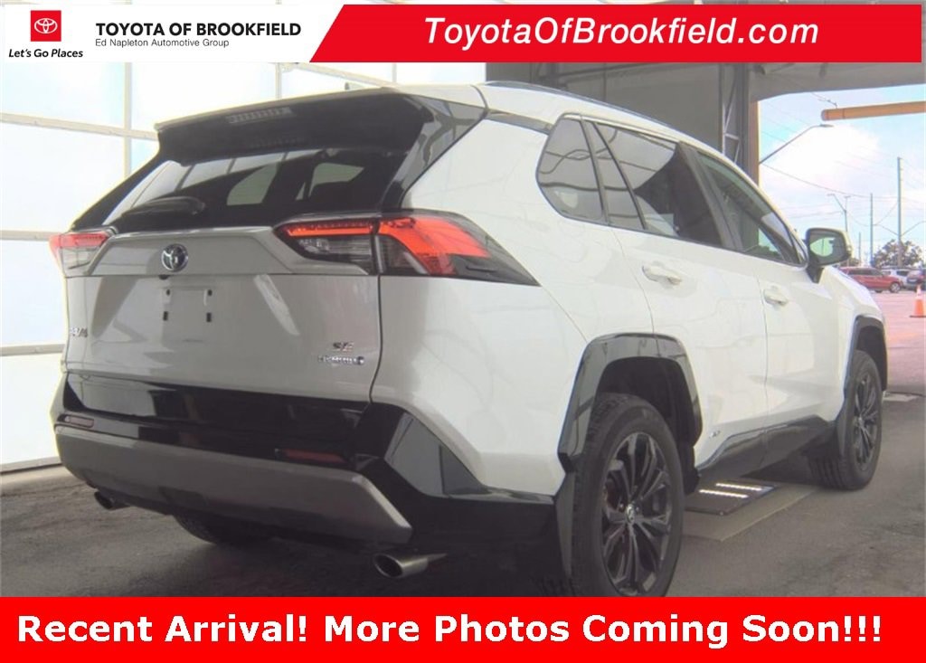 Used 2024 Toyota RAV4 Hybrid SE SUV