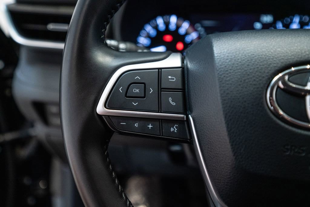 2024 Toyota Highlander LE - Photo 19