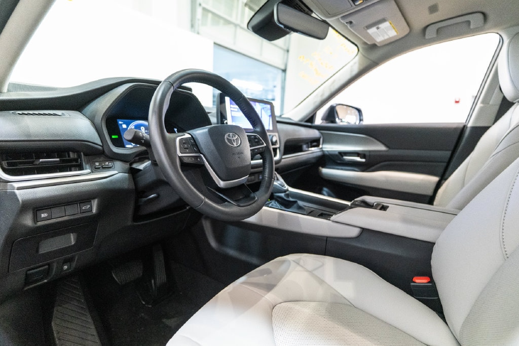 Certified 2025 Toyota Grand Highlander Hybrid XLE SUV