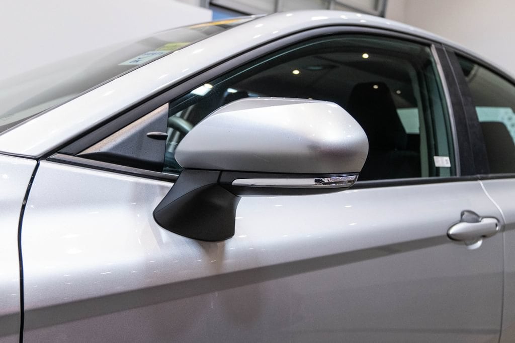 2025 Toyota Camry LE - Photo 12
