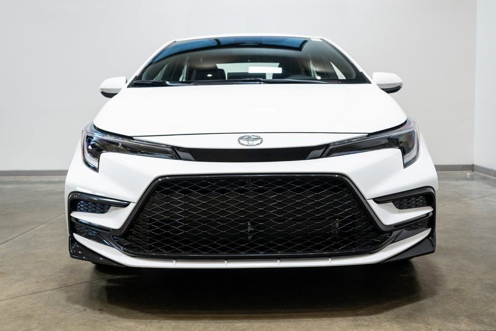 New 2026 Toyota Corolla SE Sedan