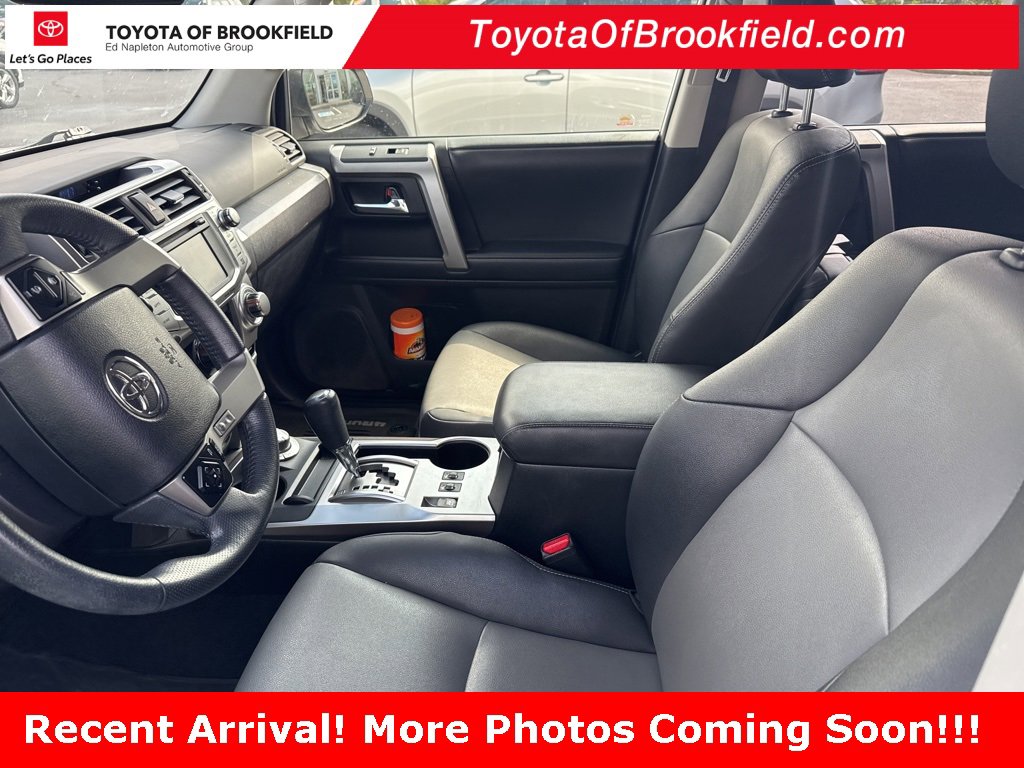 2019 Toyota 4Runner SR5 Premium photo 4