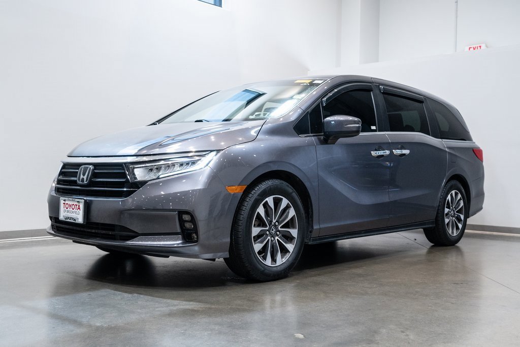 2023 Honda Odyssey EX-L photo 2