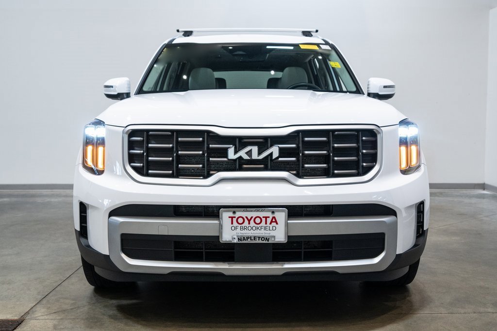 2024 Kia Telluride S photo 2