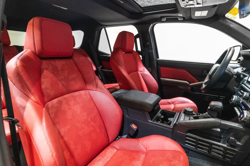 2025 Toyota 4Runner TRD Pro - Photo 16