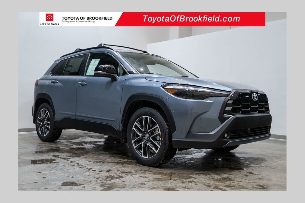 2026 Toyota Corolla Cross XLE's photo