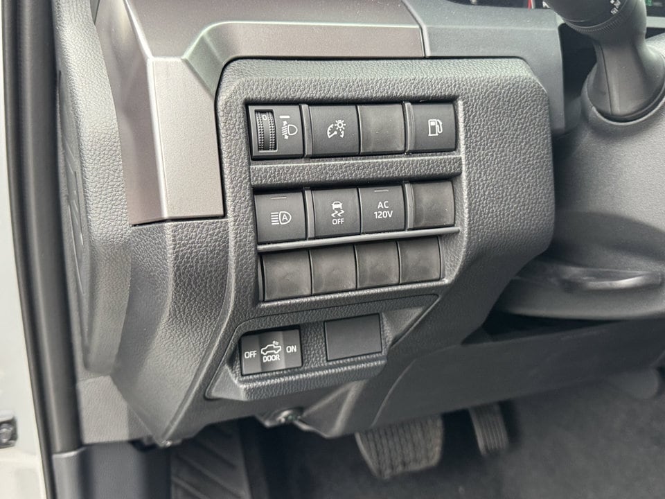 2025 Toyota Tacoma TRD Off Road - Photo 16