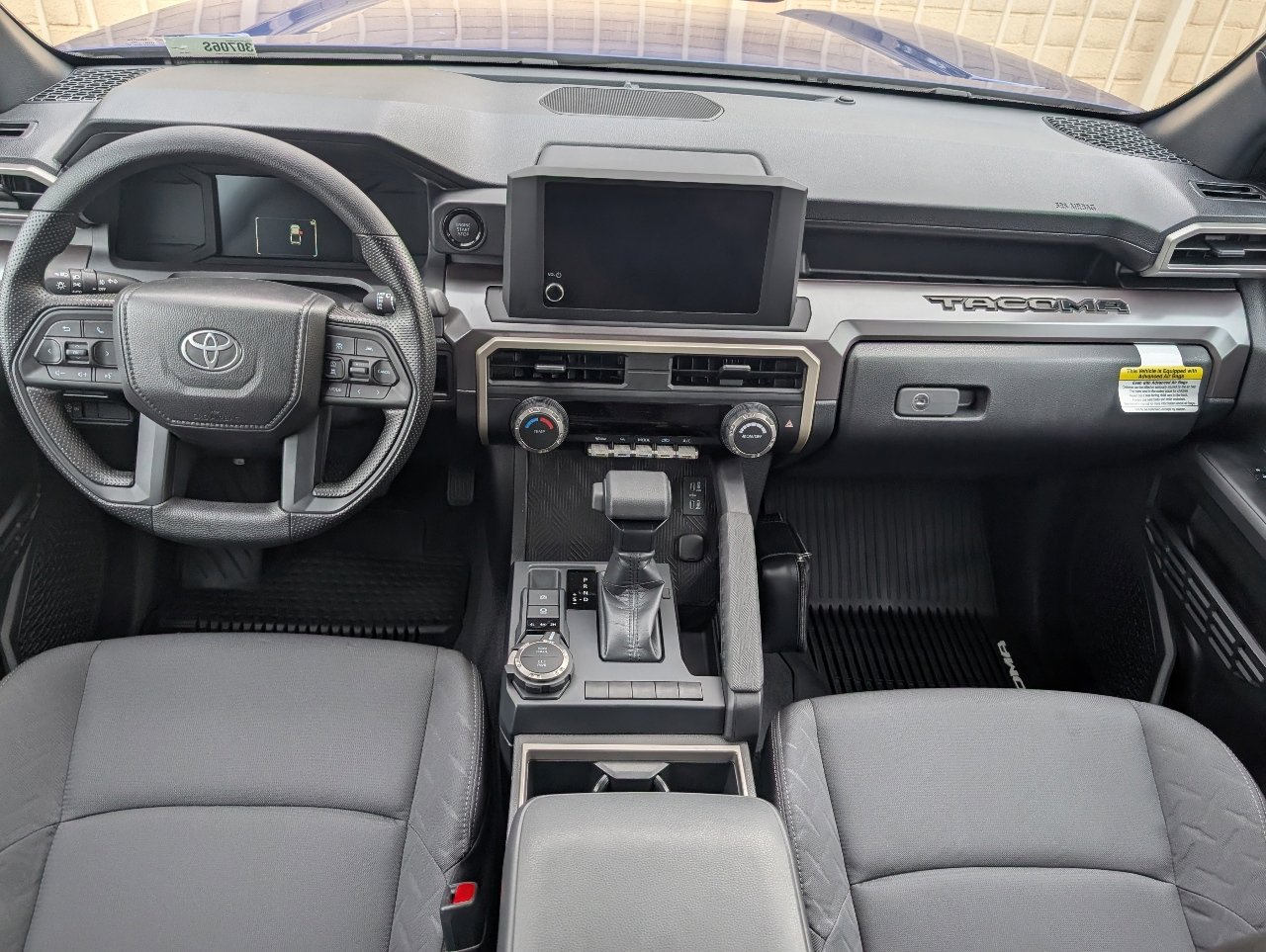 2025 Toyota Tacoma SR5 photo 4