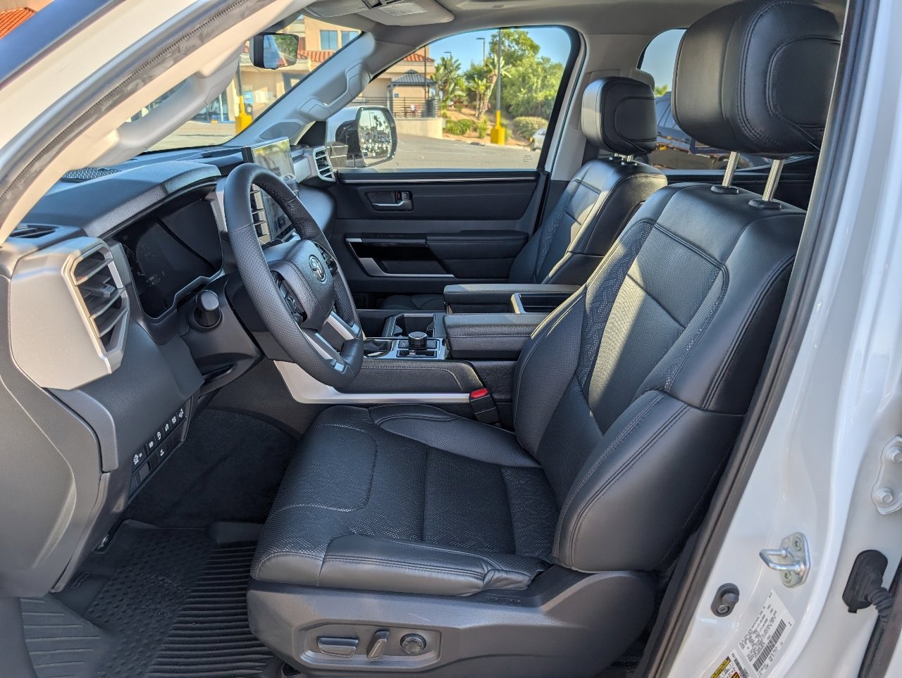 2024 Toyota Tundra Limited photo 2