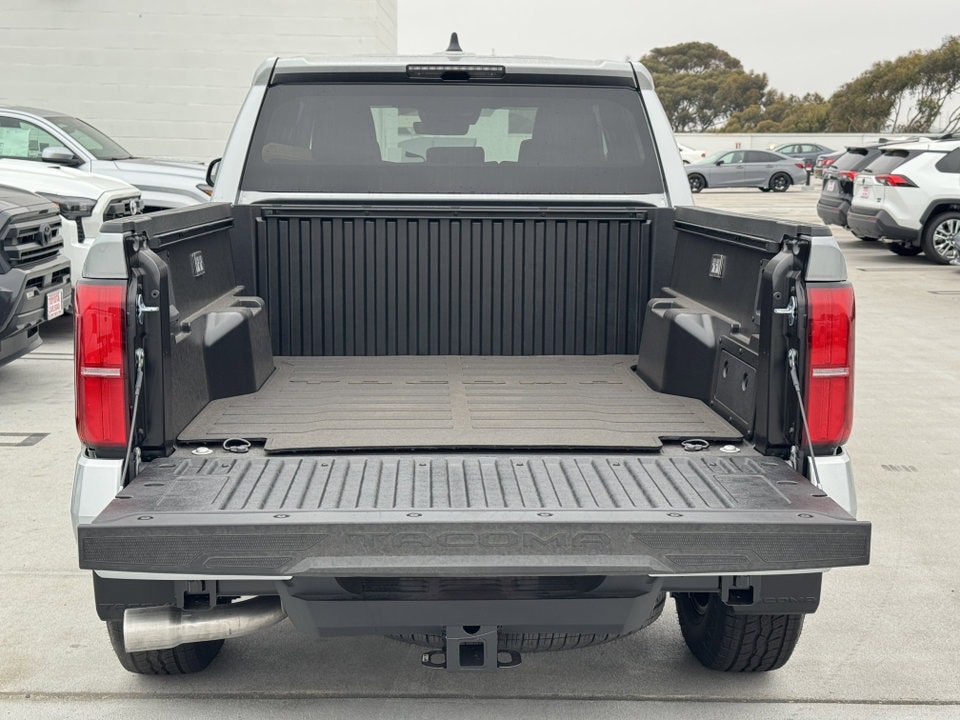 2025 Toyota Tacoma TRD Off Road - Photo 9