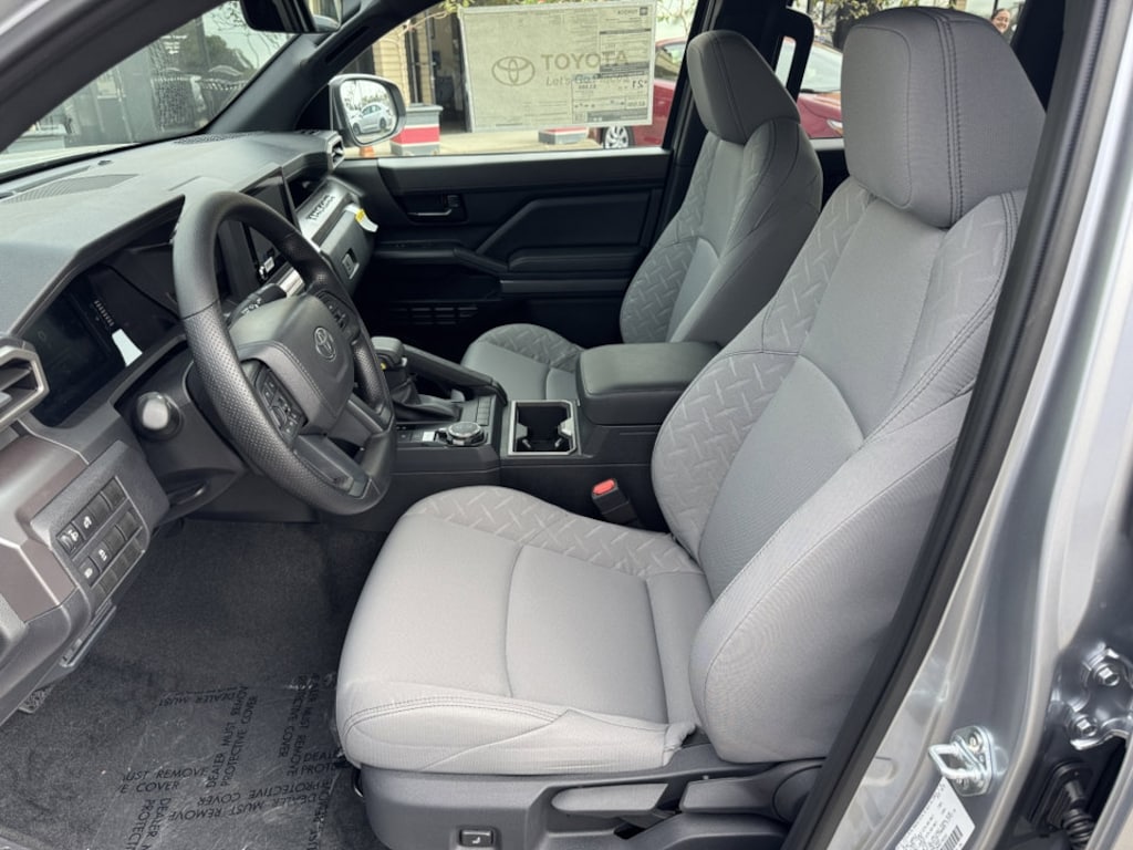 New 2025 Toyota Tacoma SR5 4X4 DOUBLE CAB