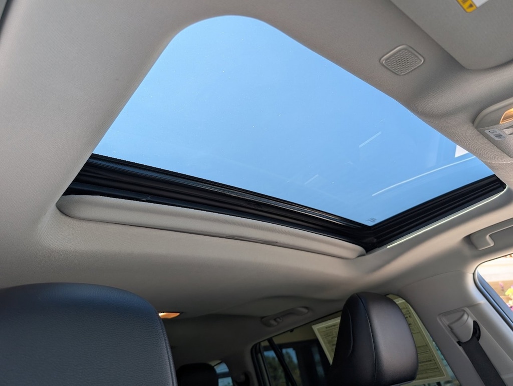 Certified 2025 Toyota Highlander Hybrid XLE SUV