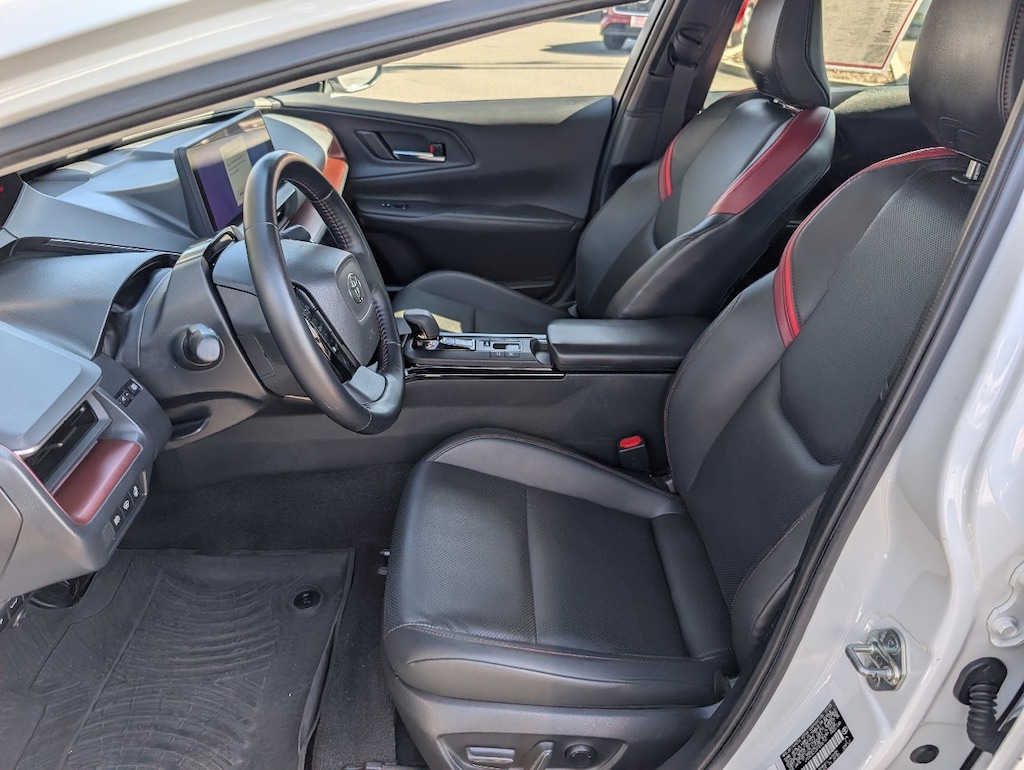 Certified 2023 Toyota Prius Prime SE Hatchback