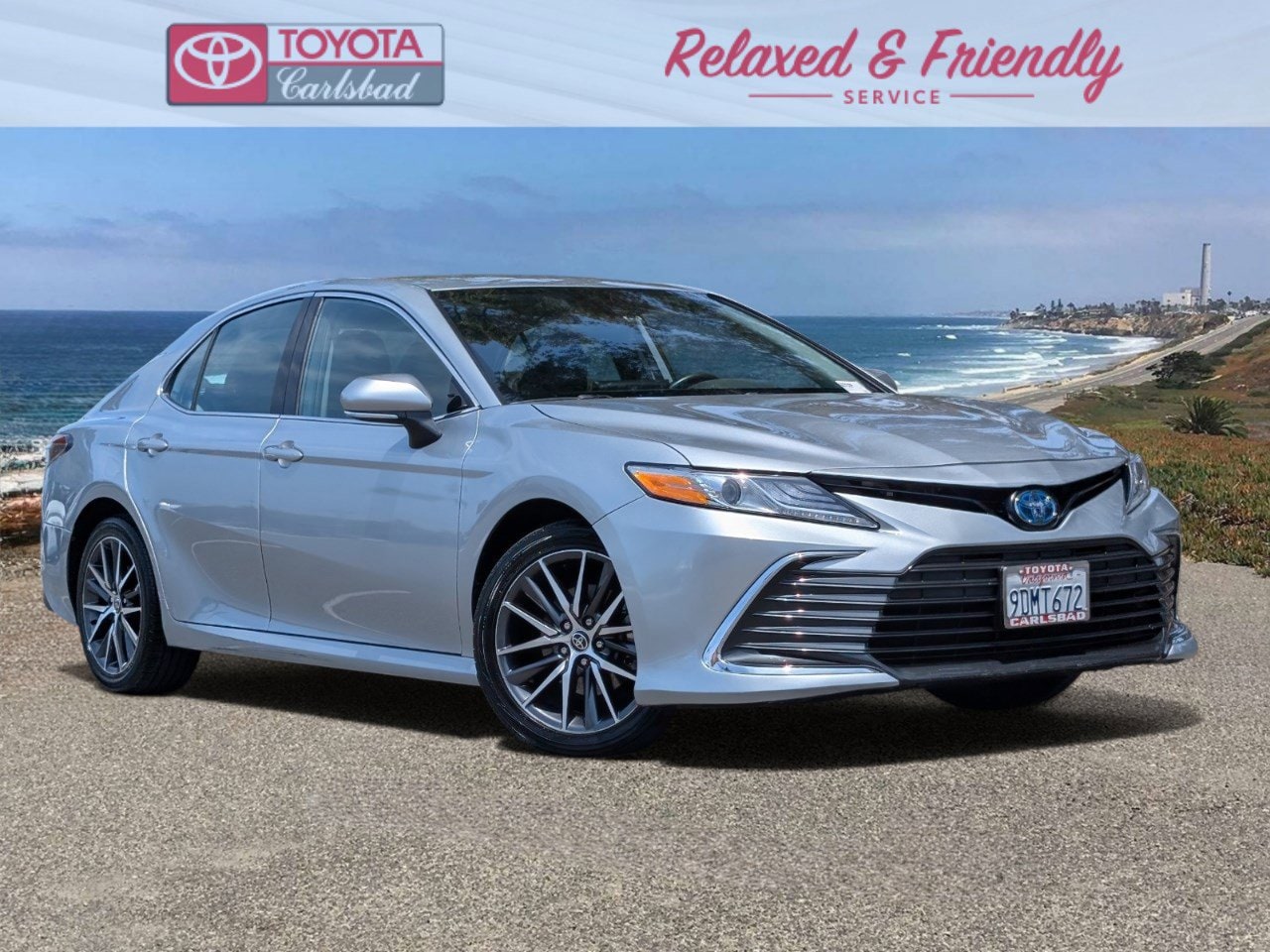 2023 Toyota Camry XLE Hybrid's photo