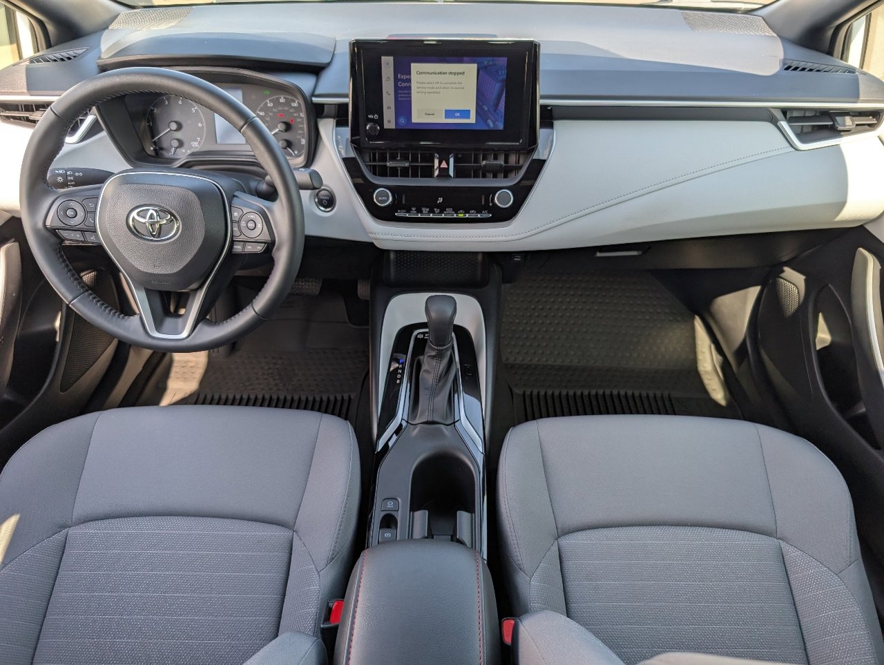 2025 Toyota Corolla Hybrid SE photo 4