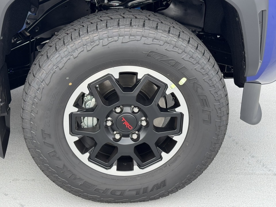 2025 Toyota Tacoma TRD Off Road - Photo 15