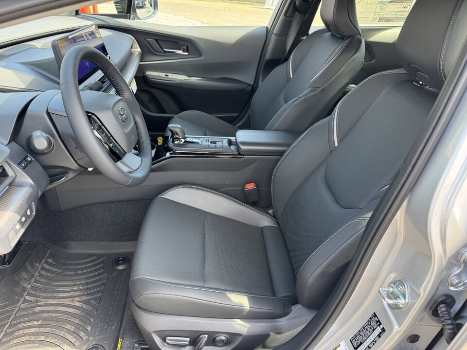 2026 Toyota Prius Limited photo 2