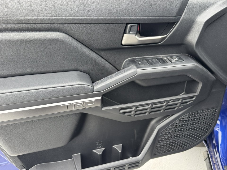 2025 Toyota Tacoma TRD Off Road - Photo 18