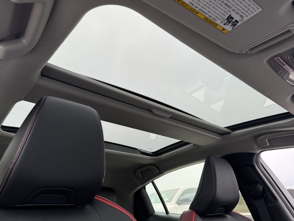 2026 Toyota Prius Plug-in Hybrid XSE photo 2