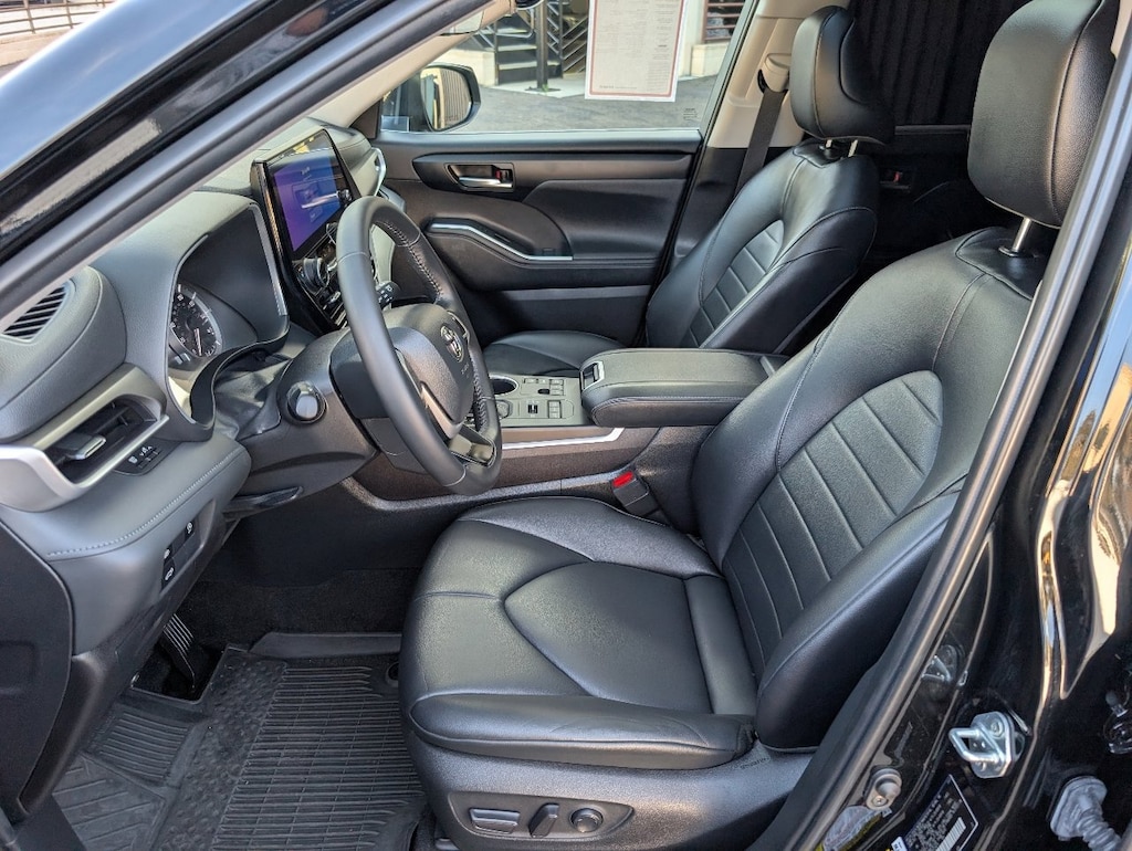 Certified 2024 Toyota Highlander LE SUV