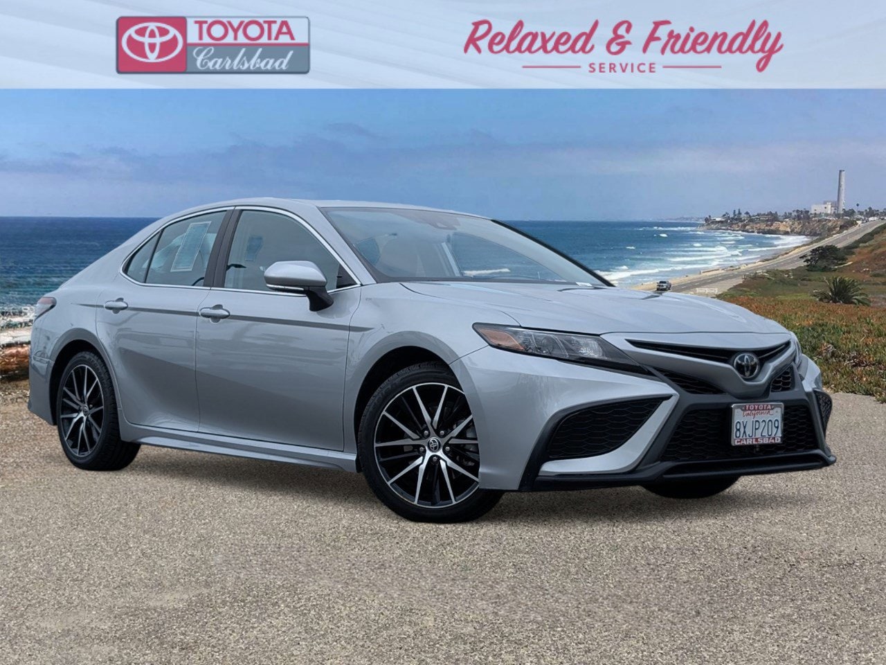 2021 Toyota Camry SE's photo