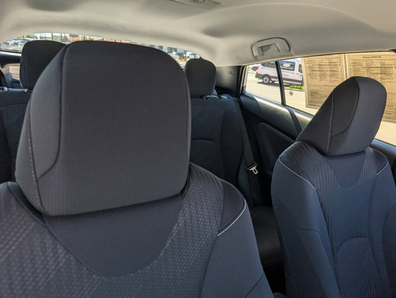 2022 Toyota Prius Prime LE photo 2