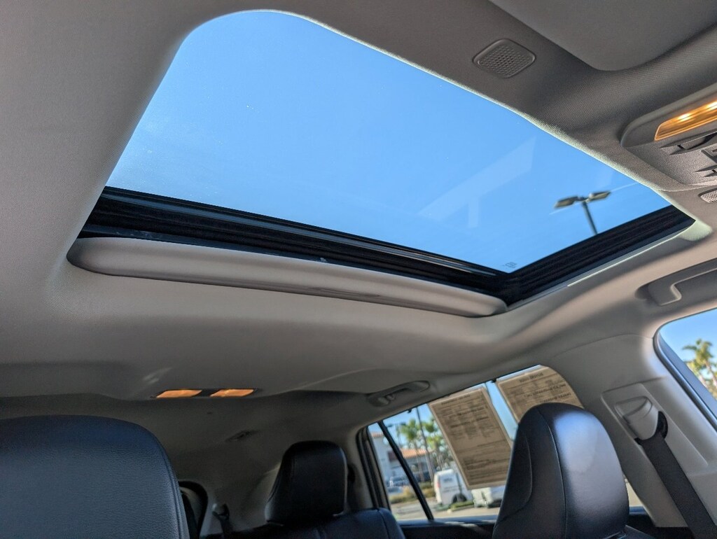 Certified 2024 Toyota Highlander LE SUV