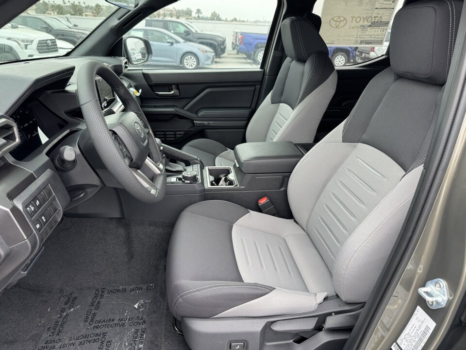 2025 Toyota Tacoma TRD Off-Road 4x4 Double Cab photo 2
