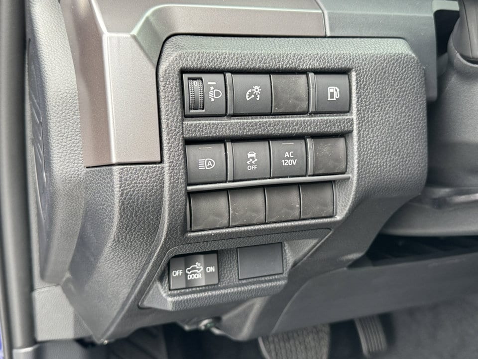 2025 Toyota Tacoma TRD Off Road - Photo 16