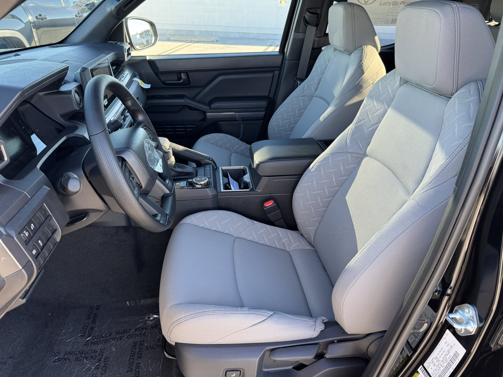 2026 Toyota Tacoma SR5 - Photo 2