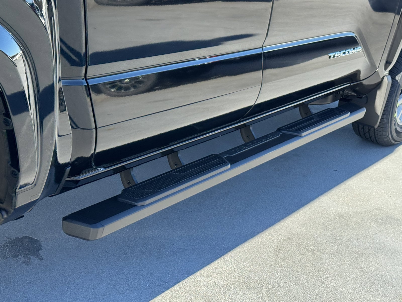 2026 Toyota Tacoma SR5 - Photo 14