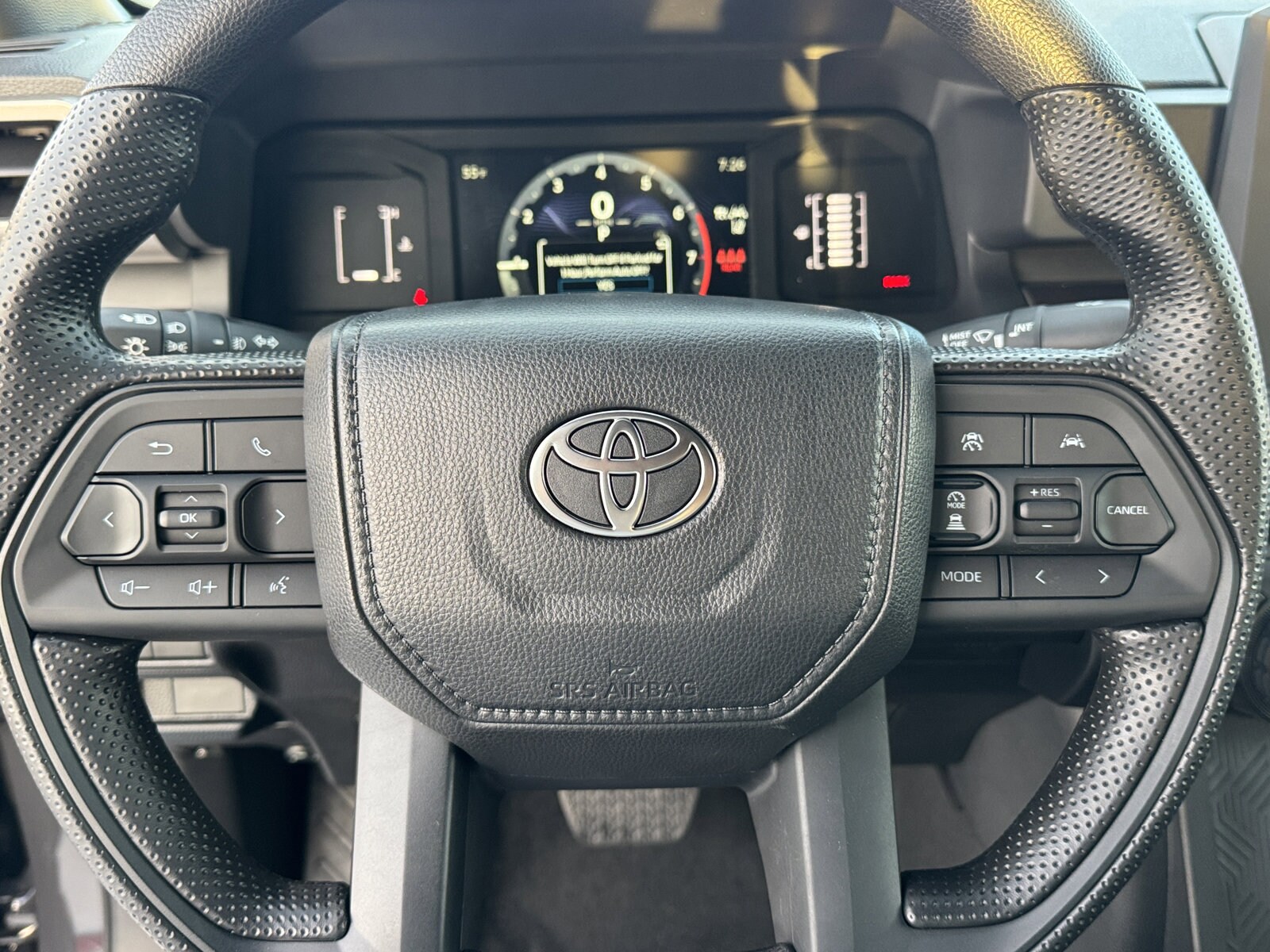 2026 Toyota Tacoma SR5 - Photo 21