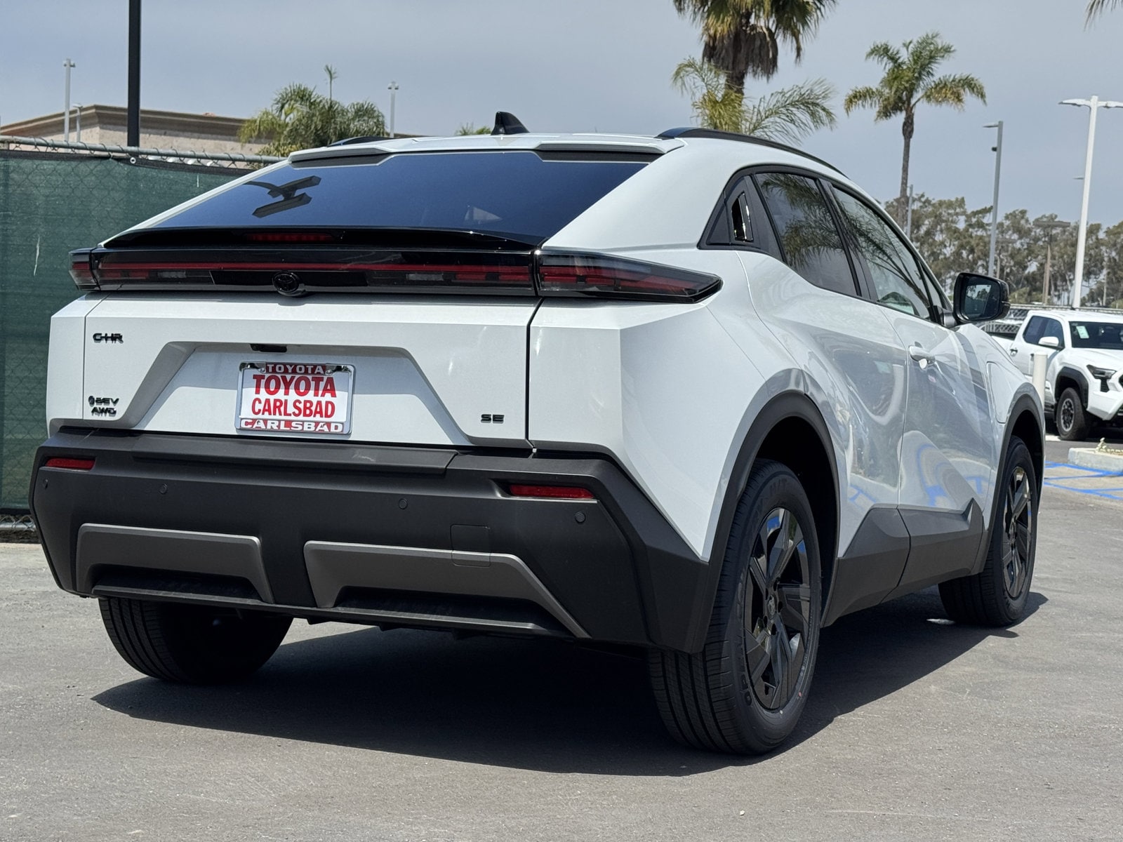 2026 Toyota C-HR SE - Photo 13