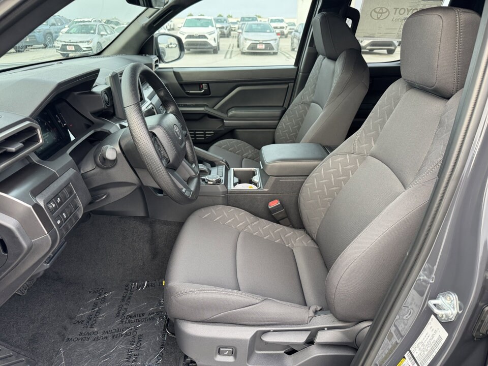2025 Toyota Tacoma SR5 4x4 Double Cab photo 2