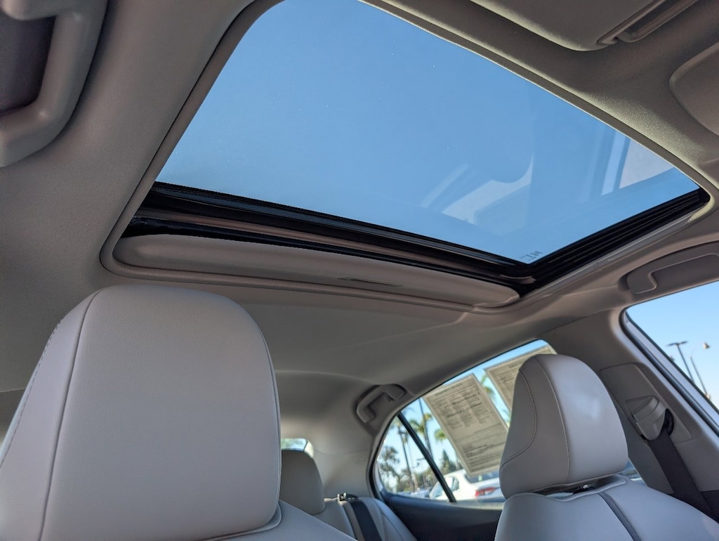 Certified 2024 Toyota Camry Hybrid SE Sedan