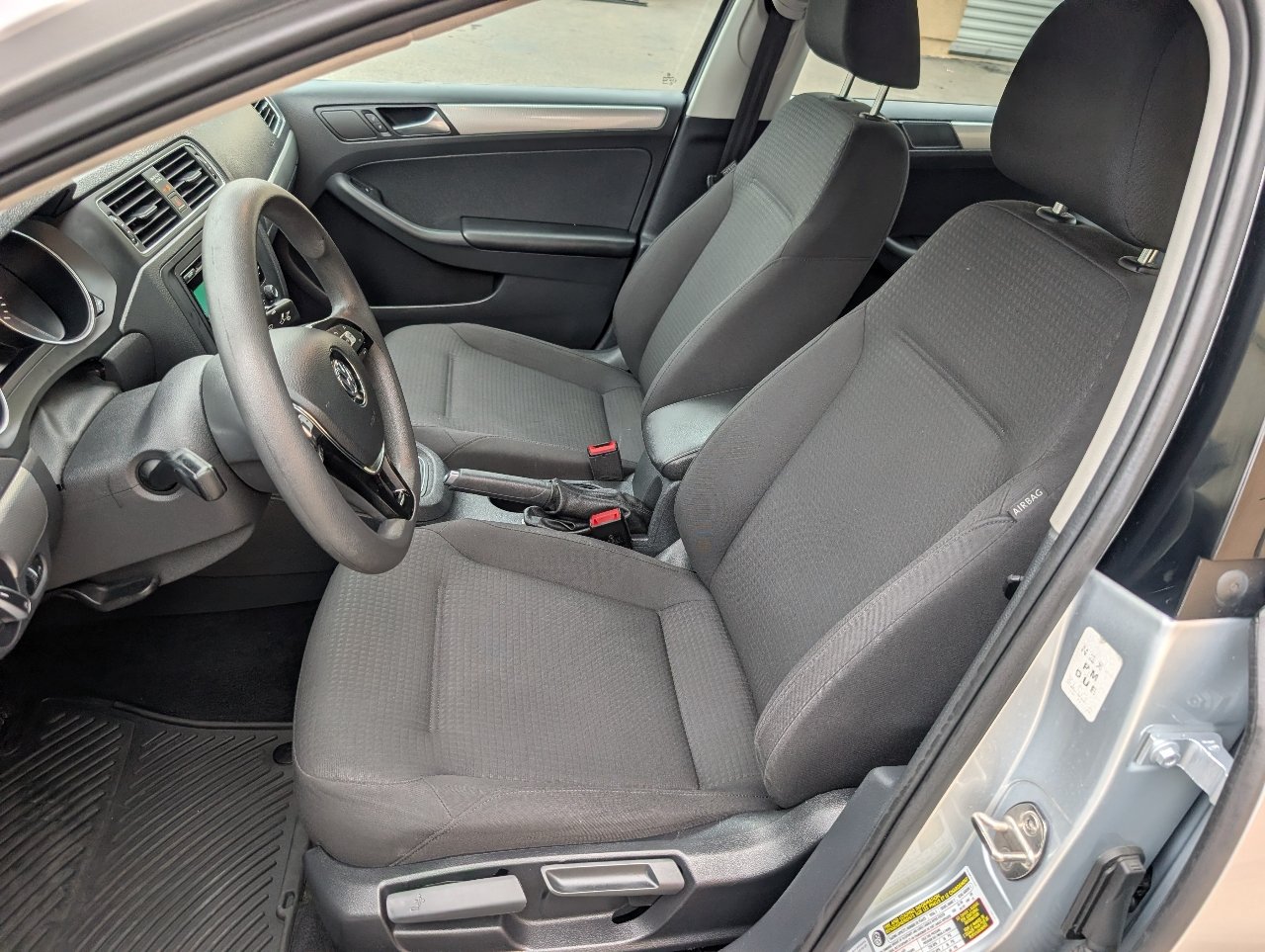 Used 2015 Volkswagen Jetta SE with VIN 3VWD17AJ8FM315517 for sale in Carlsbad, CA