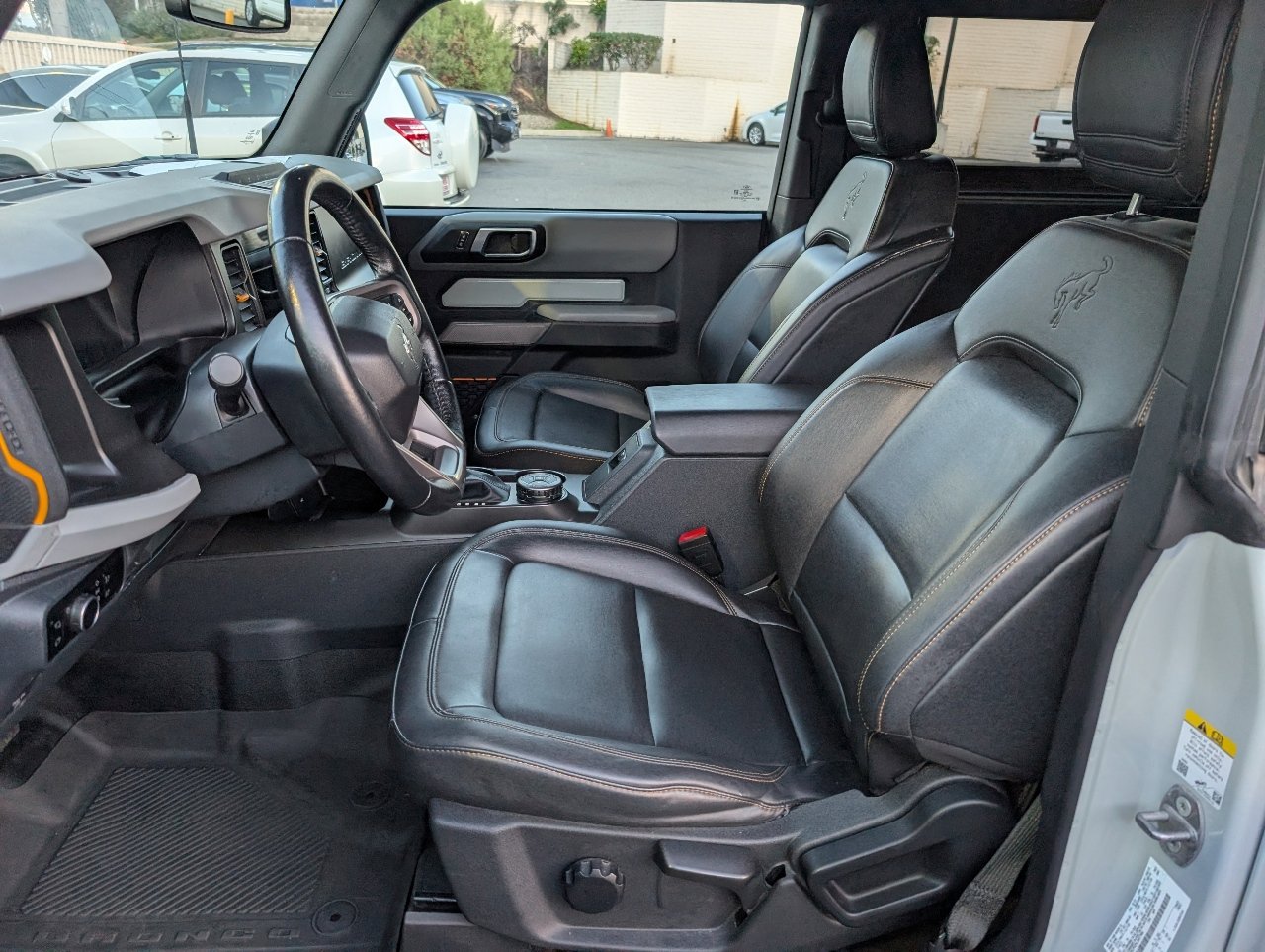 2023 Ford Bronco Base Big Bend Black Diamond Outer Banks Badlands Wildtrak photo 2