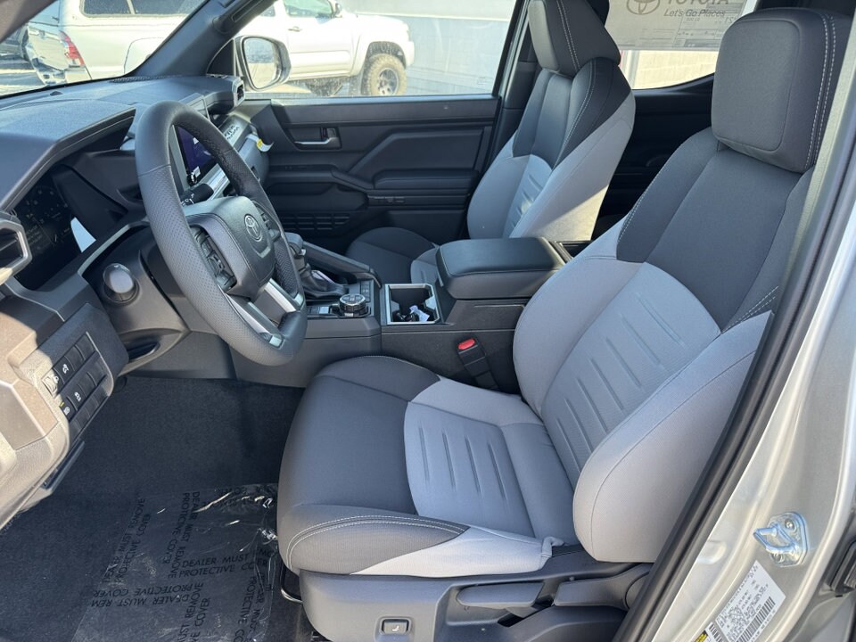 2025 Toyota Tacoma TRD Off-Road 4x4 Double Cab photo 2
