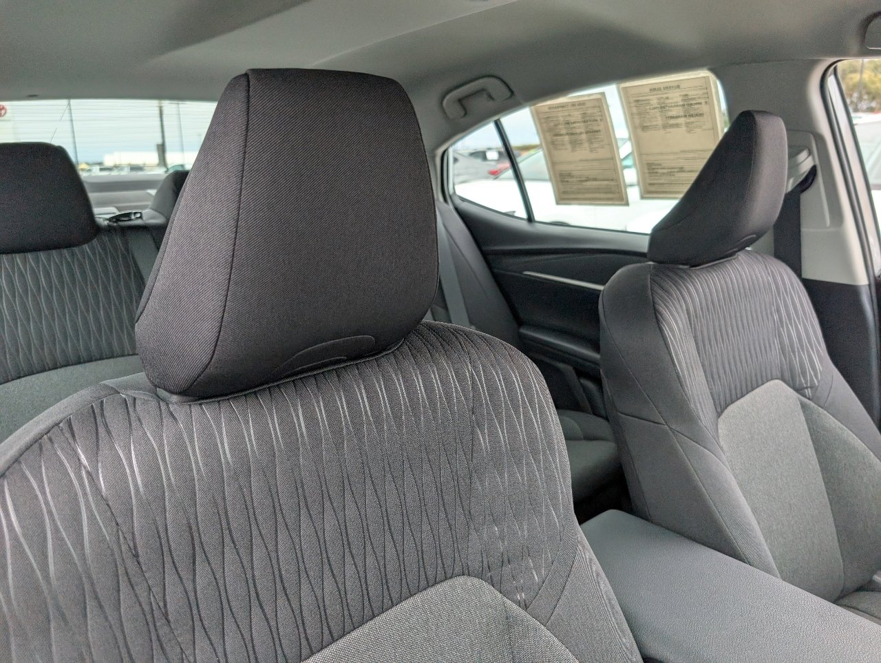 2025 Toyota Camry LE photo 3