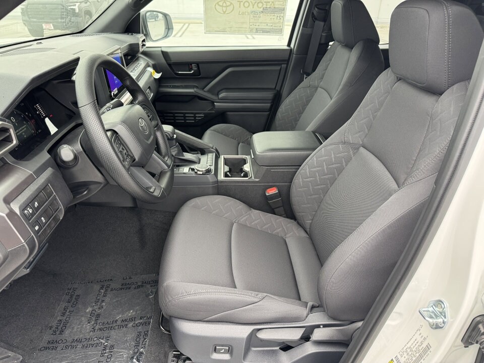 2025 Toyota Tacoma SR5 photo 2
