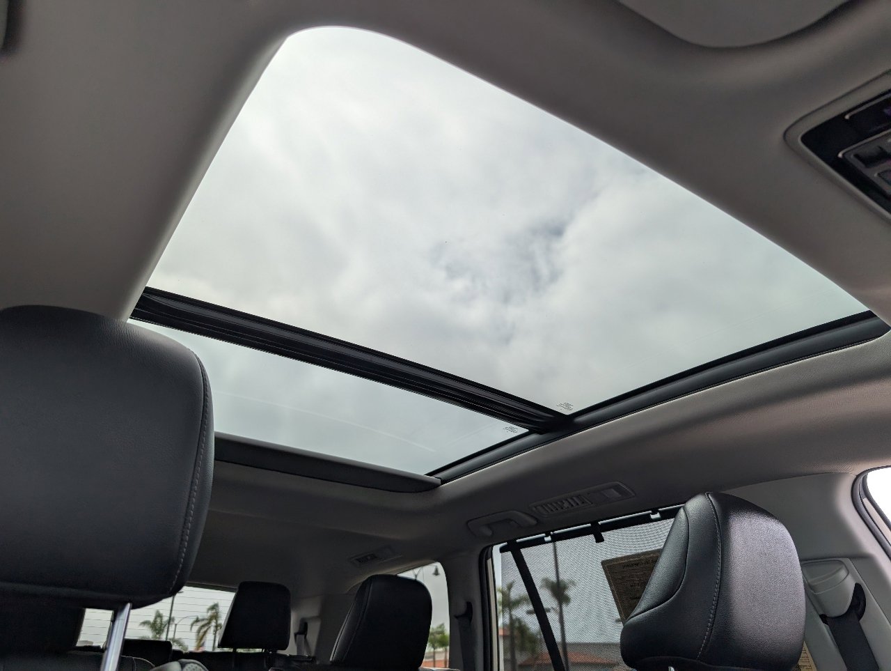 2024 Toyota Grand Highlander Limited photo 3