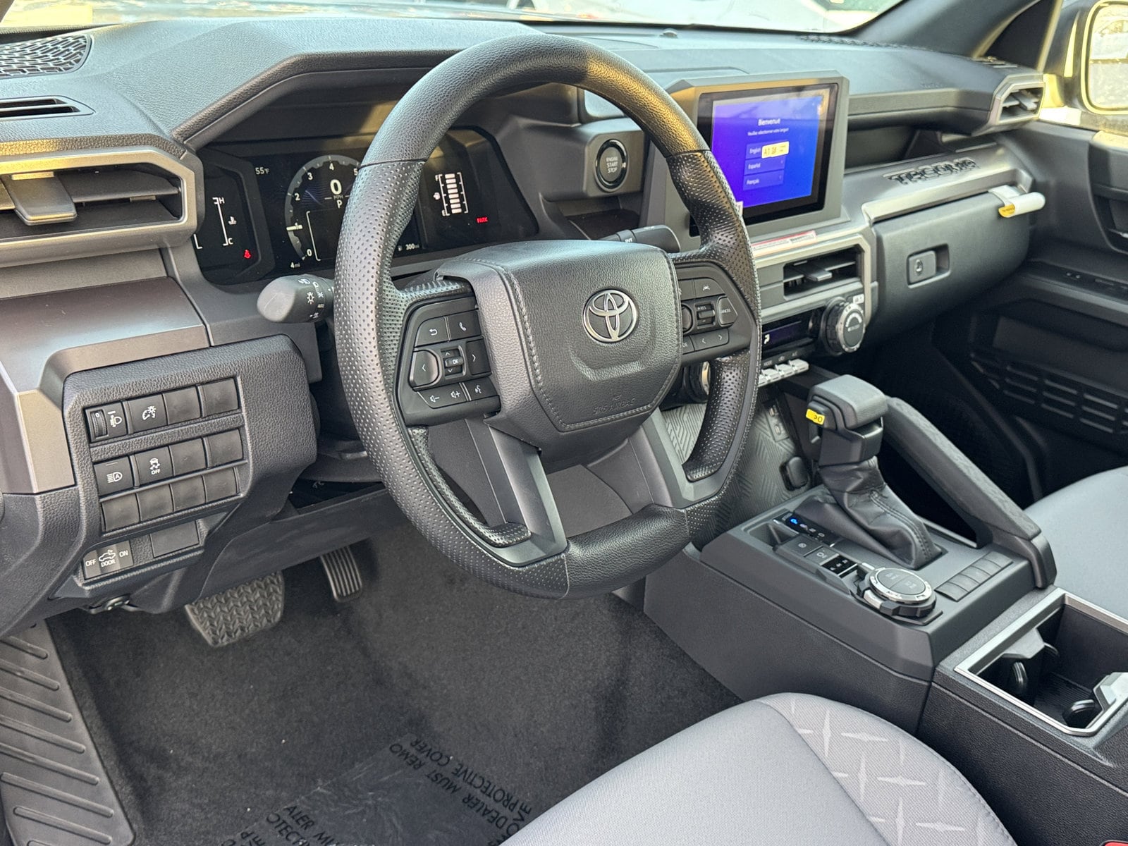 2026 Toyota Tacoma SR5 - Photo 16