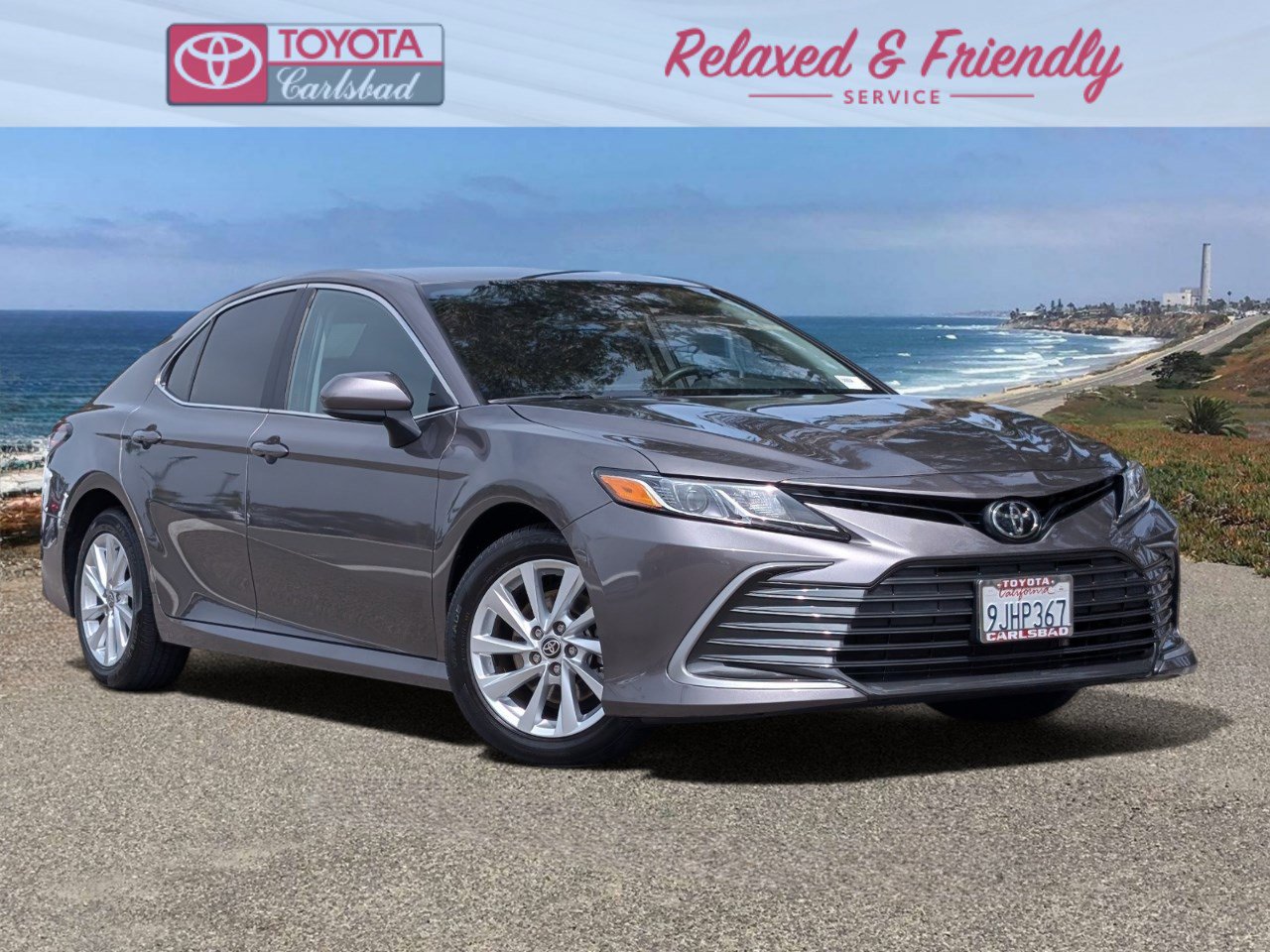 2024 Toyota Camry LE's photo