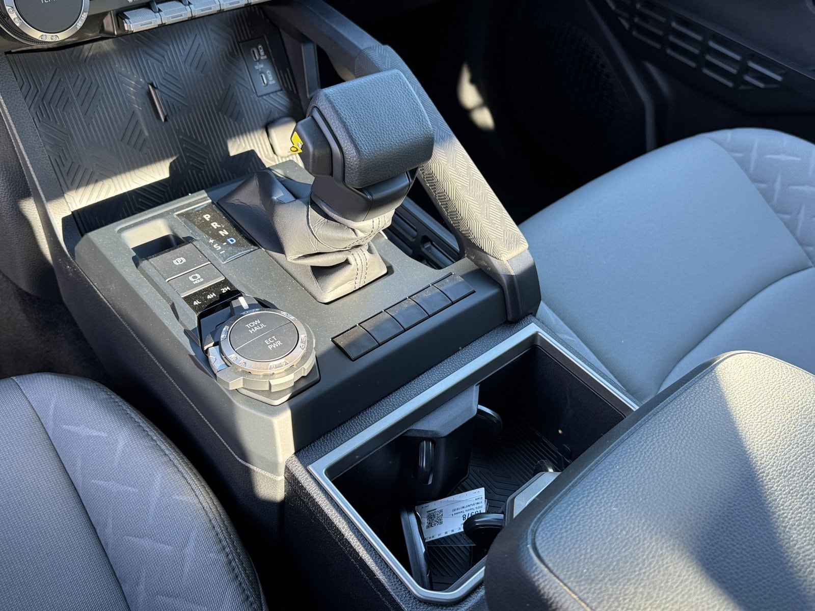 2026 Toyota Tacoma SR5 - Photo 19