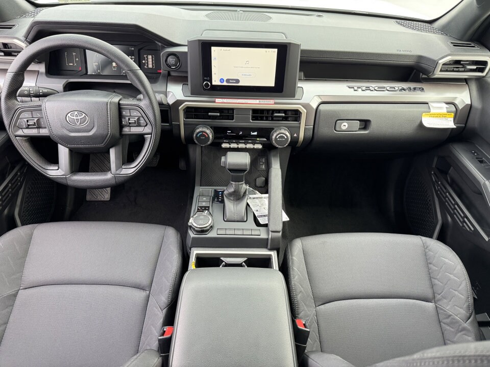 2025 Toyota Tacoma SR5 photo 4