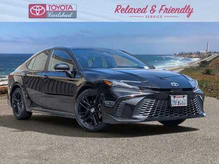 2025 Toyota Camry SE Sedan