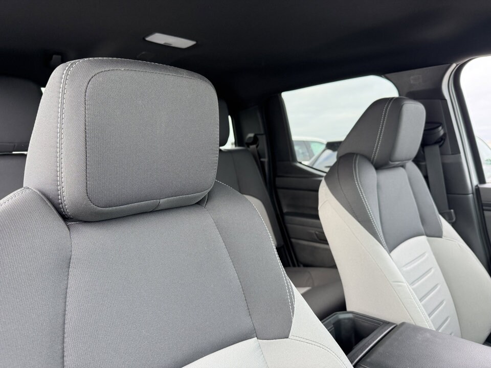 2025 Toyota Tacoma TRD Sport 4x4 Double Cab Long Bed photo 3