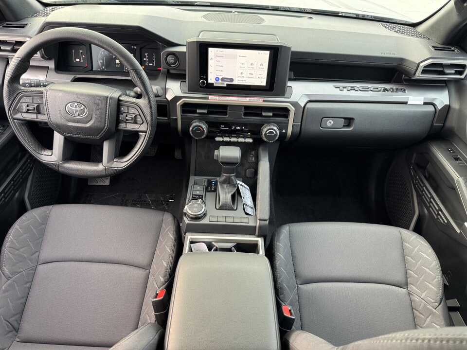 2025 Toyota Tacoma SR5 4x4 Double Cab photo 4