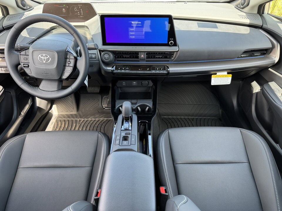 2026 Toyota Prius Limited photo 4